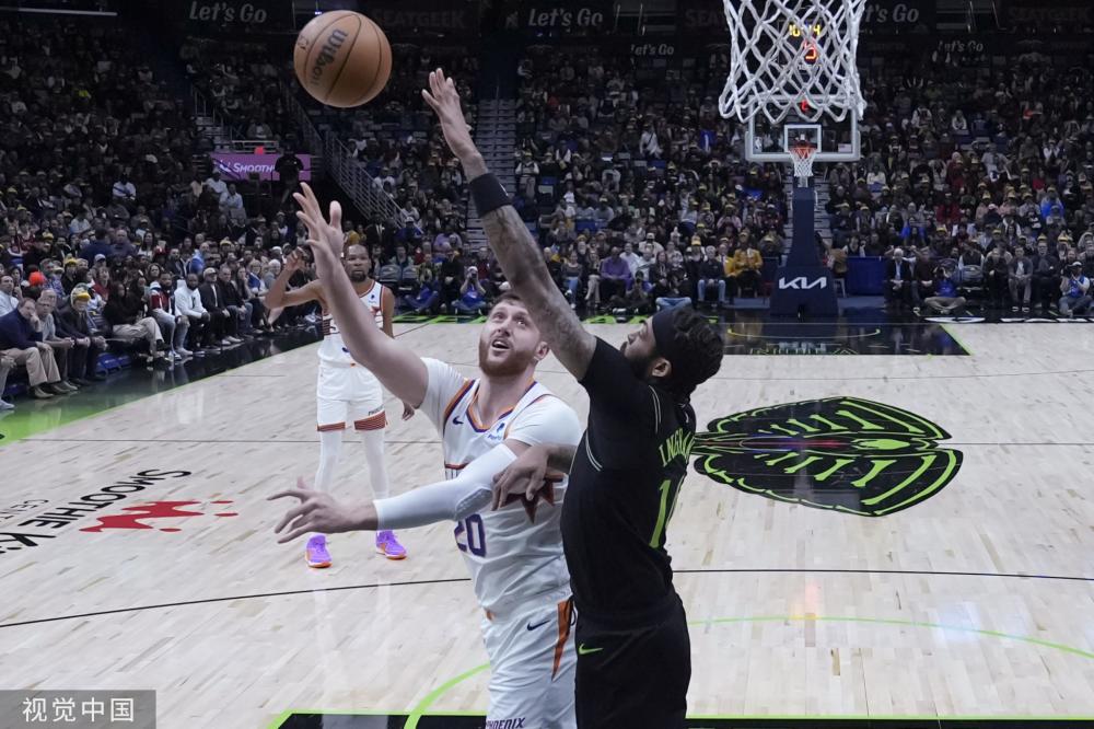 仅凭借其优 仅凭借其优