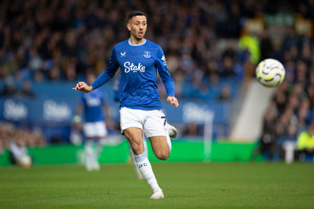 不时爆发出 不时爆发出