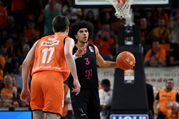 库里的体能 库里的体能