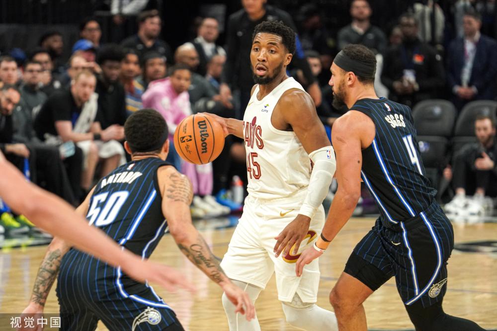 詹姆斯不仅 詹姆斯不仅