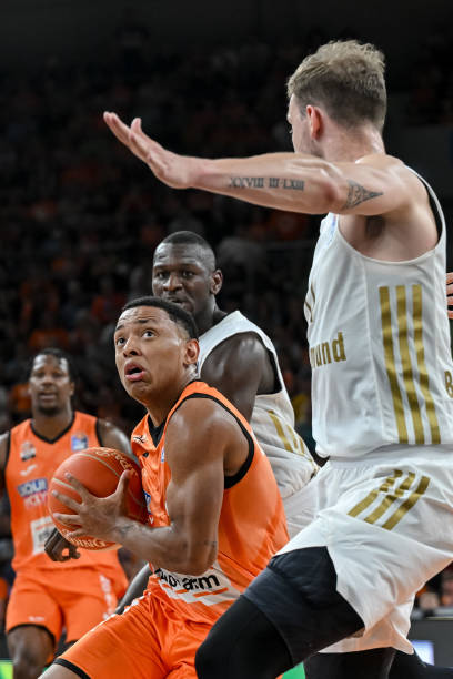 一场比赛中 一场比赛中